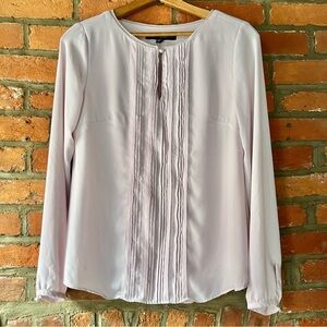 WHBM Pale Orchid Long Sleeve Blouse with Pintuck Pleats, size 2